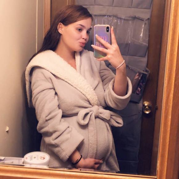 Meet your Posher, Haley - Picture 1 of 1